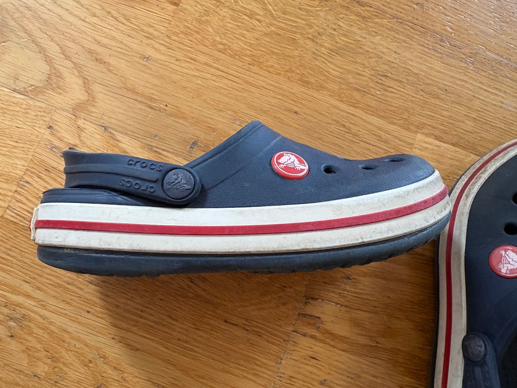 Crocs Chaussures garçon: Crocs – D'occasion à Zürich par Fabienne059
