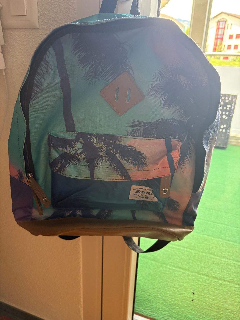 Rucksäcke: Rucksack Bestway Palmenmotiv – Gebraucht aus Schübelbach von S1CH 2