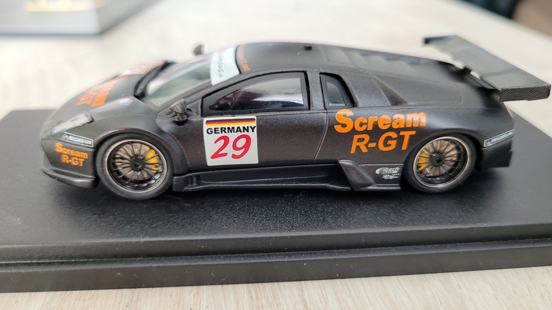 Lamborghini Modellini d'auto: LAMBORGHINI (1:43) – Usato da Chiasso venduto da R.e.g.59