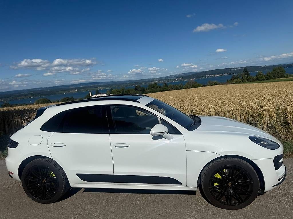 Automobili: Porsche Macan Turbo Performance PDK | Chrono | Luft – Usato da Kreuzlingen venduto da ser_st6l 4