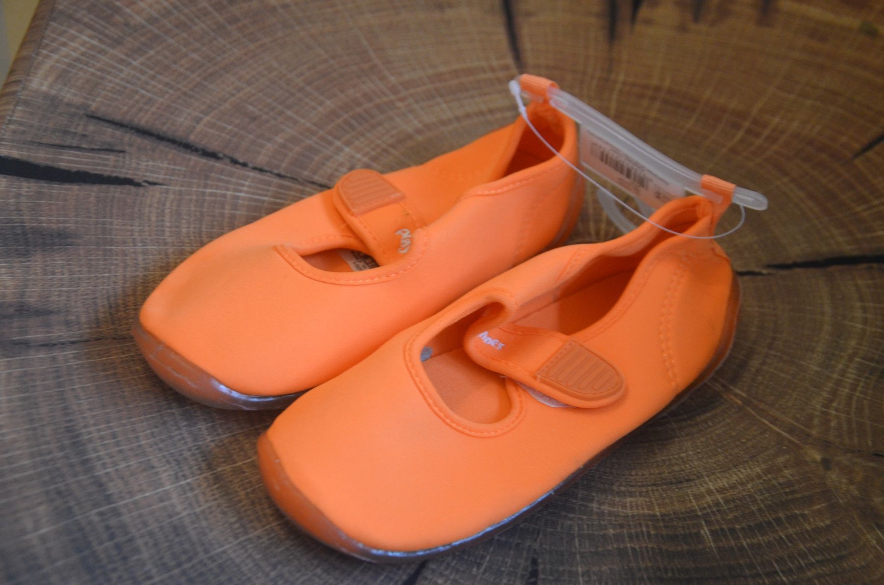 Scarpe per ragazze: NO 28-29 - FUR SCHWIMMBAD NEU – Nuovo e nell'imballaggio originale da Chiasso venduto da Dolly015