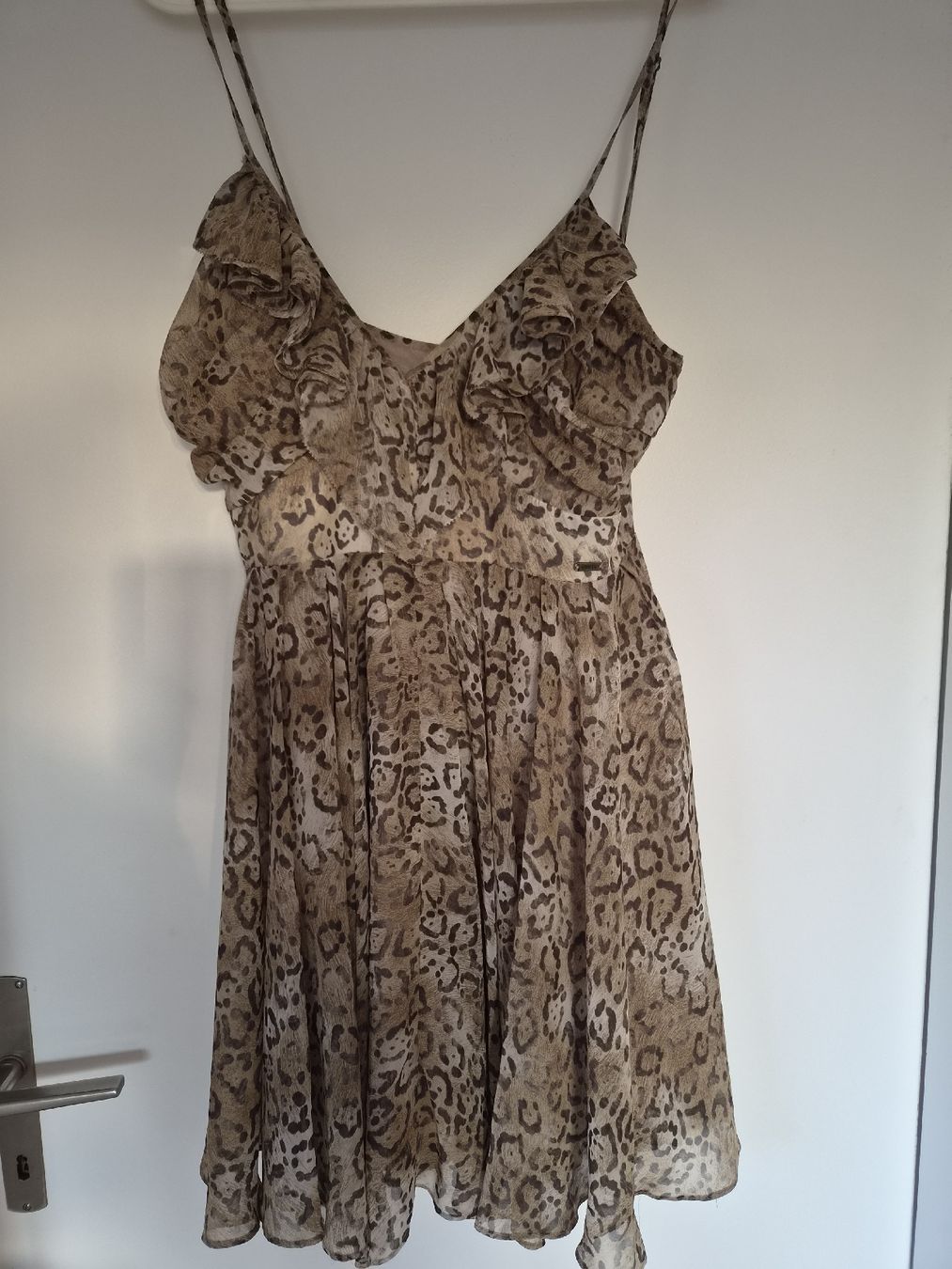 Guess Vestiti: Guess – Nuovo (secondo la descrizione) da Zürich venduto da Natalia192k