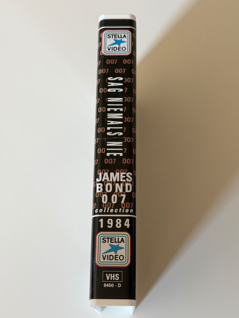 Tutti i VHS: 007 James Bond - Sag Niemals Nie – Usato da Altstätten SG venduto da sheamus 3