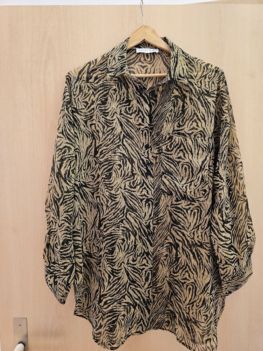 Primark Camicette: durchsichtige Bluse, Gr. S, Oversize, mit Lurexstreifen – Nuovo (secondo la descrizione) da St. Gallen venduto da Dreamland