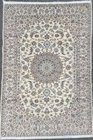 Elegant und wunderschöner Perserteppich  mit Seide 300x202cm