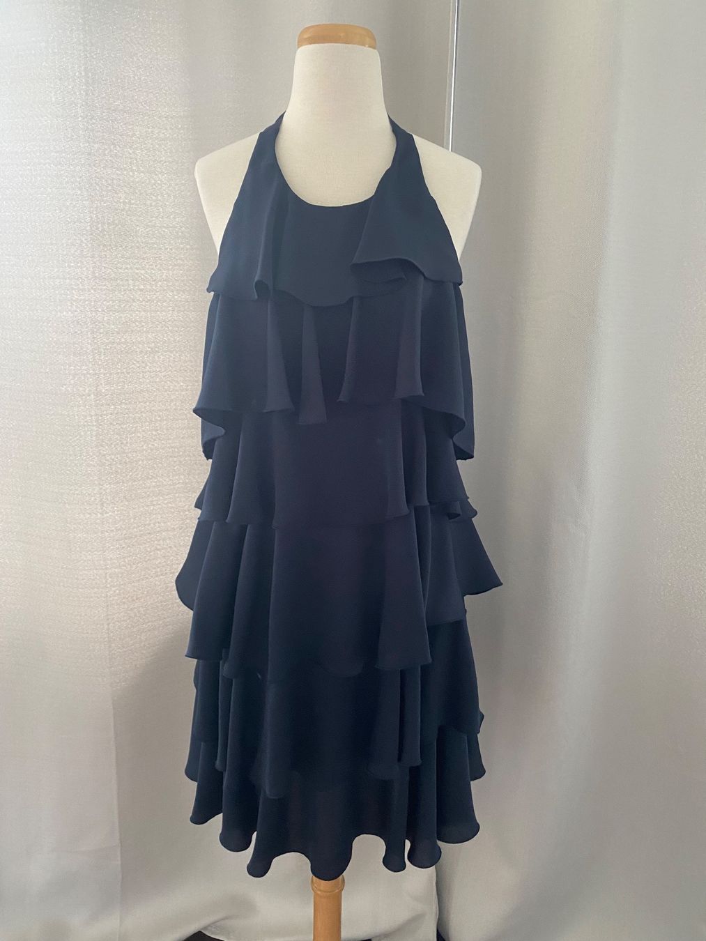 Tara Jarmon Vestiti: Tara Jarmon - Abendkleid – Usato da Herrliberg venduto da Julianopie