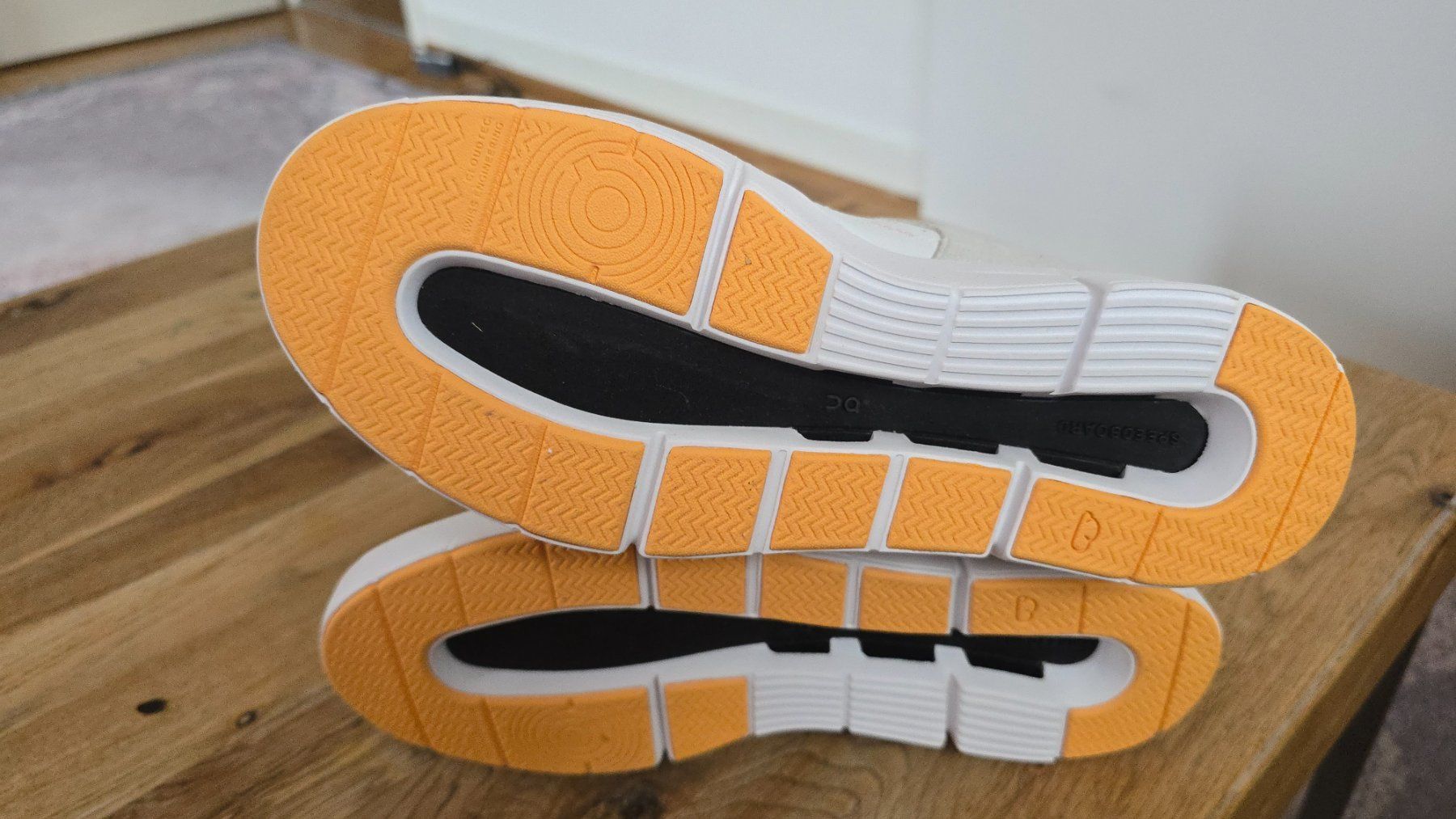 On Damenschuhe: ON the Roger EU 38.5 – Gebraucht aus Wallisellen von theblacksheep 2