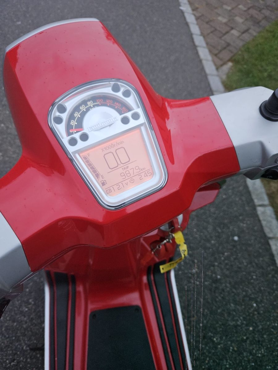 Lambretta Scooter: Lambretta V125 Special – Usato da Winterthur venduto da Neri2011 3