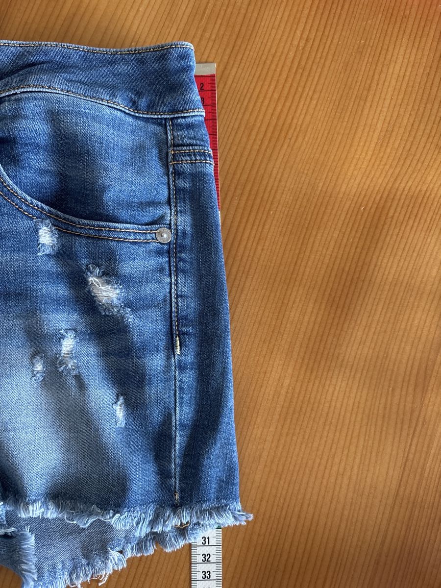 American Eagle Jeans: Jeans Shorts American Eagle Outfitters – Usato da Basel venduto da FannySt 4