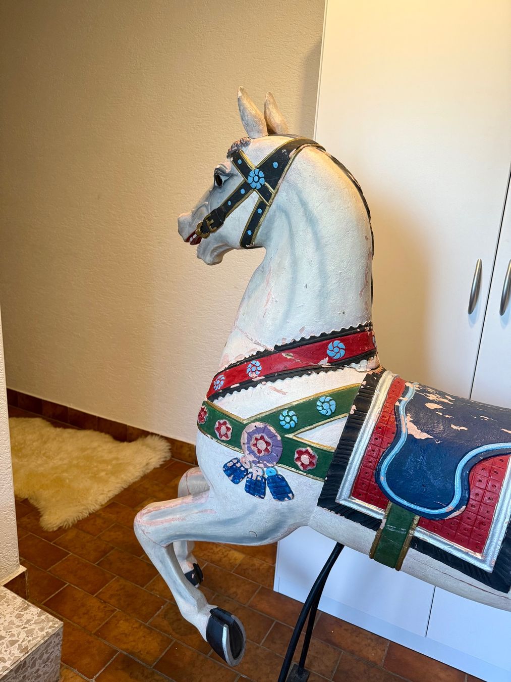 Statuette: Antikes Karusellpferd, ca. 1900 – Usato da Wislikofen venduto da Unique169 2