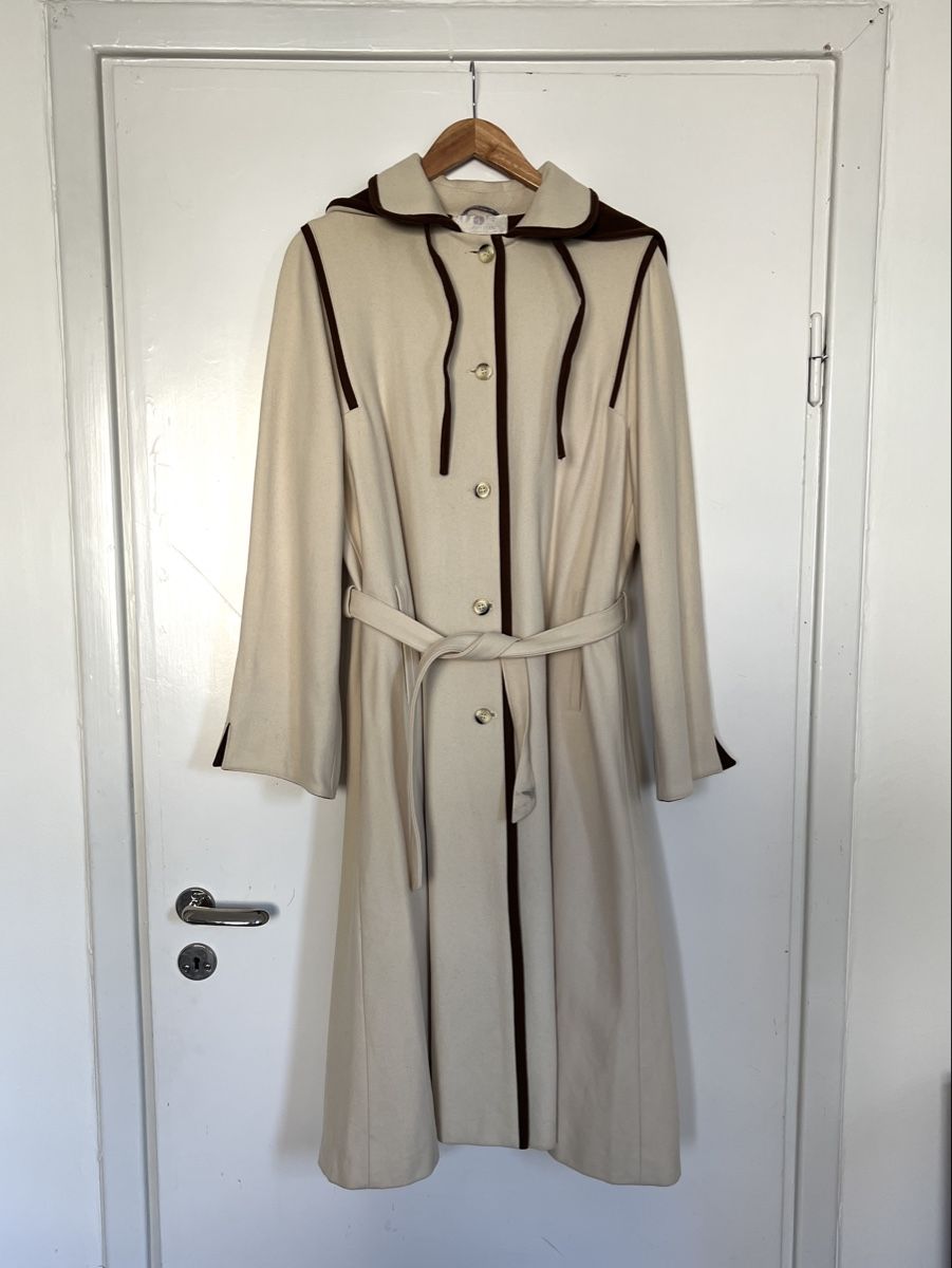 Cappotti: Wool-Cashmere Blend Coat – Usato da Gempenach venduto da amdor 2