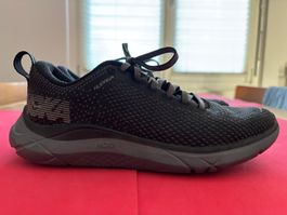 Hoka One One, grau, Gr. 37 1/3, Top Zustand, neuwertig!