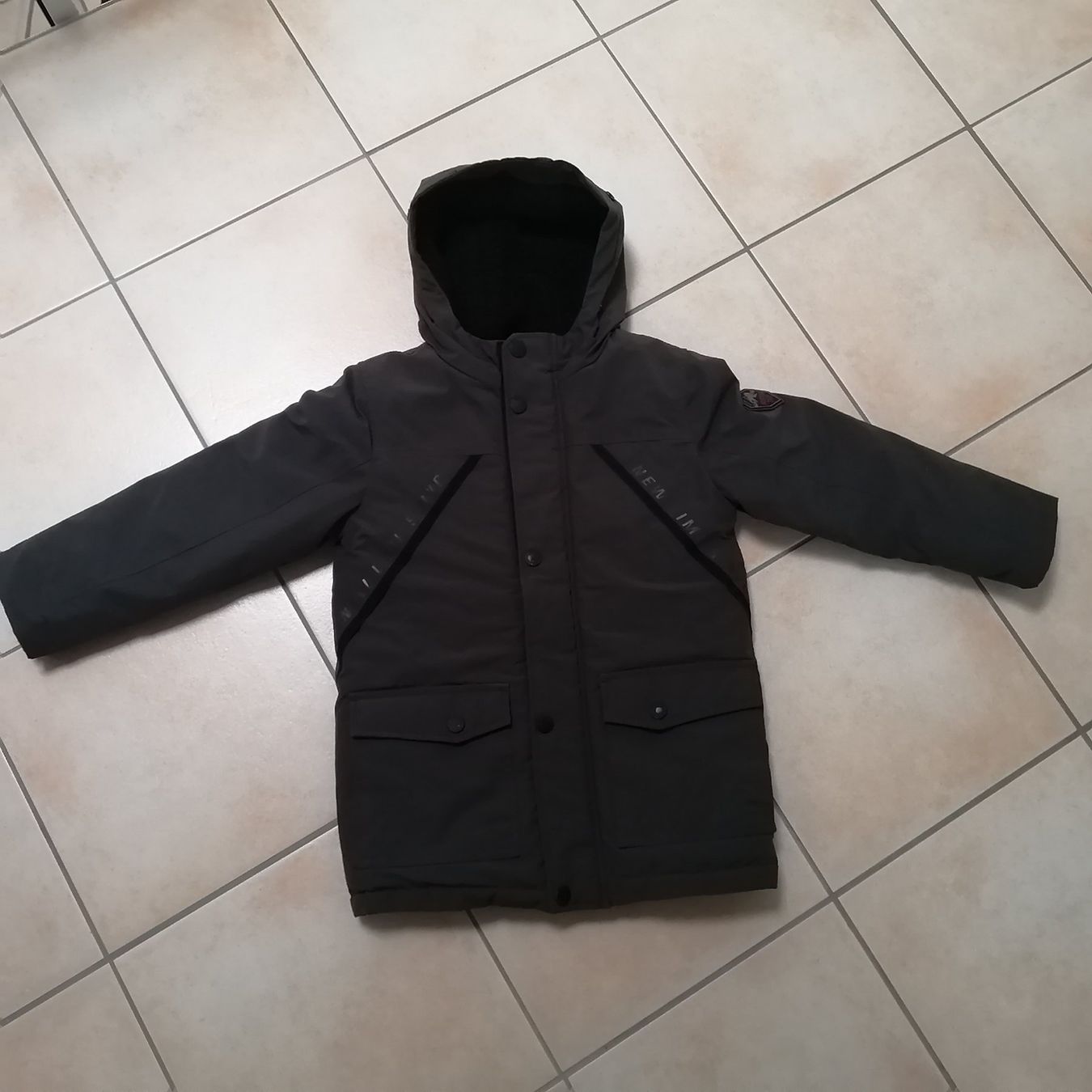 C&A Jacken & Mäntel: Winterjacke Gr. 122-128 – Gebraucht aus Henau von AXAA 1