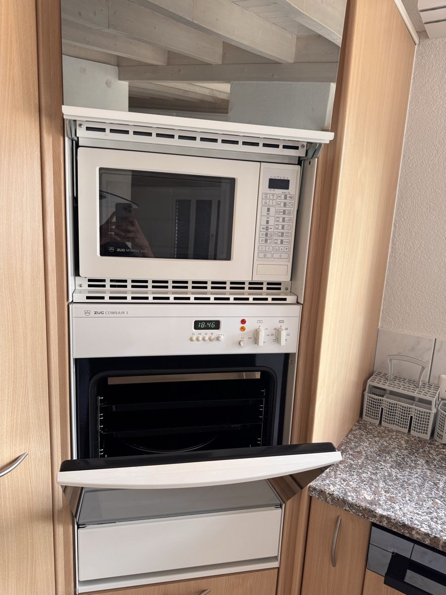 V-Zug Komplettküchen: Küche Komplett mit Allem – Gebraucht aus Belp von Leoloulou1 4