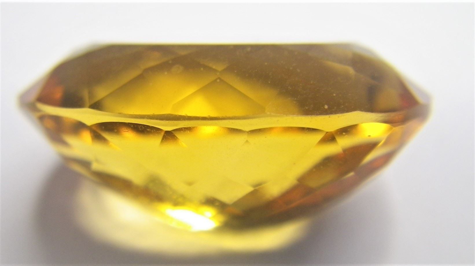 Pietre preziose: Citrine 16.13 ct - Valeur 274.- Fr. – Nuovo (secondo la descrizione) da Grimisuat venduto da Valgem 3