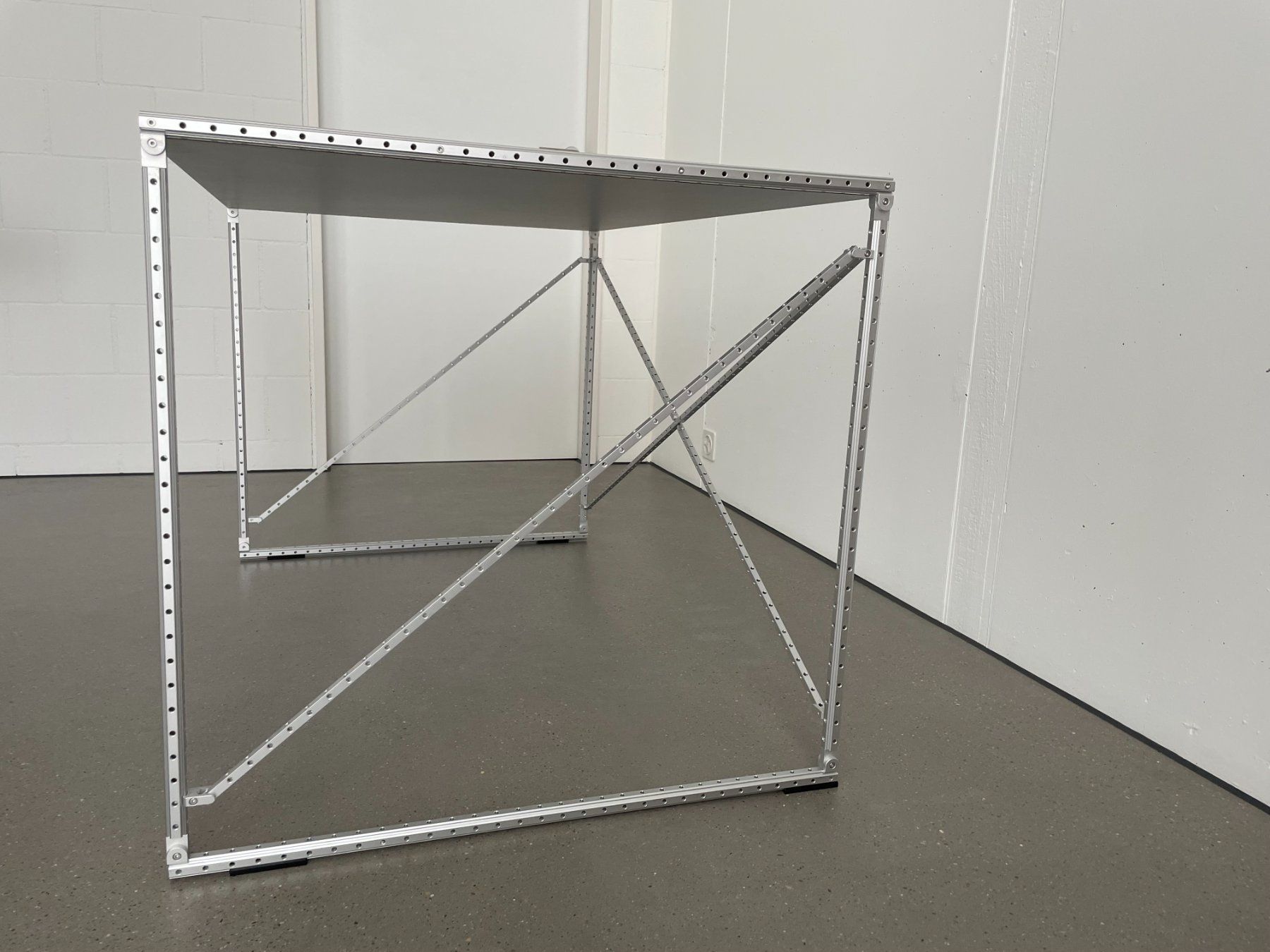 Scrivanie: Teenage Engineering Field Desk – Usato da Zürich venduto da maciej.rustecki 4