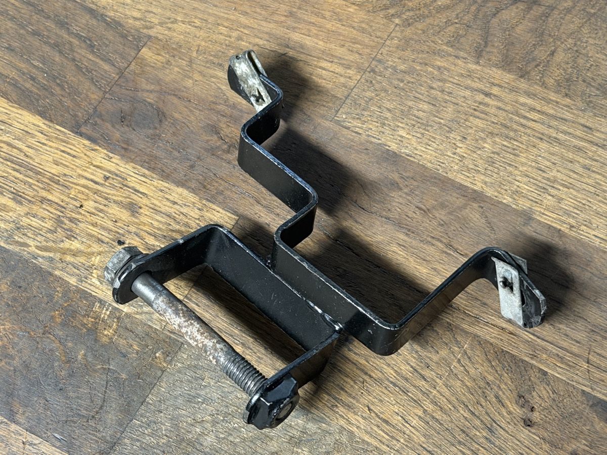 Sachs Mofa-Ersatzteile: Seitenschutzhalter Sachs Automatik – Gebraucht aus Bolken von si.x.las 2