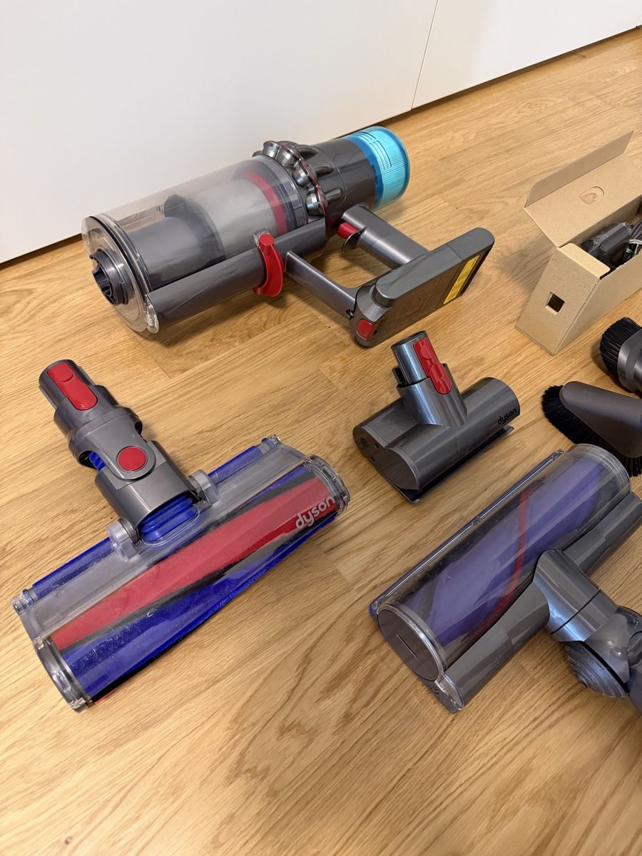 Dyson Aspirapolveri & Accessori: Dyson V11 – Usato da Meyrin venduto da SA_3006 4
