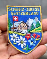 VINTAGE Badge SWITZERLAND haus SCHWEIZ Suisse