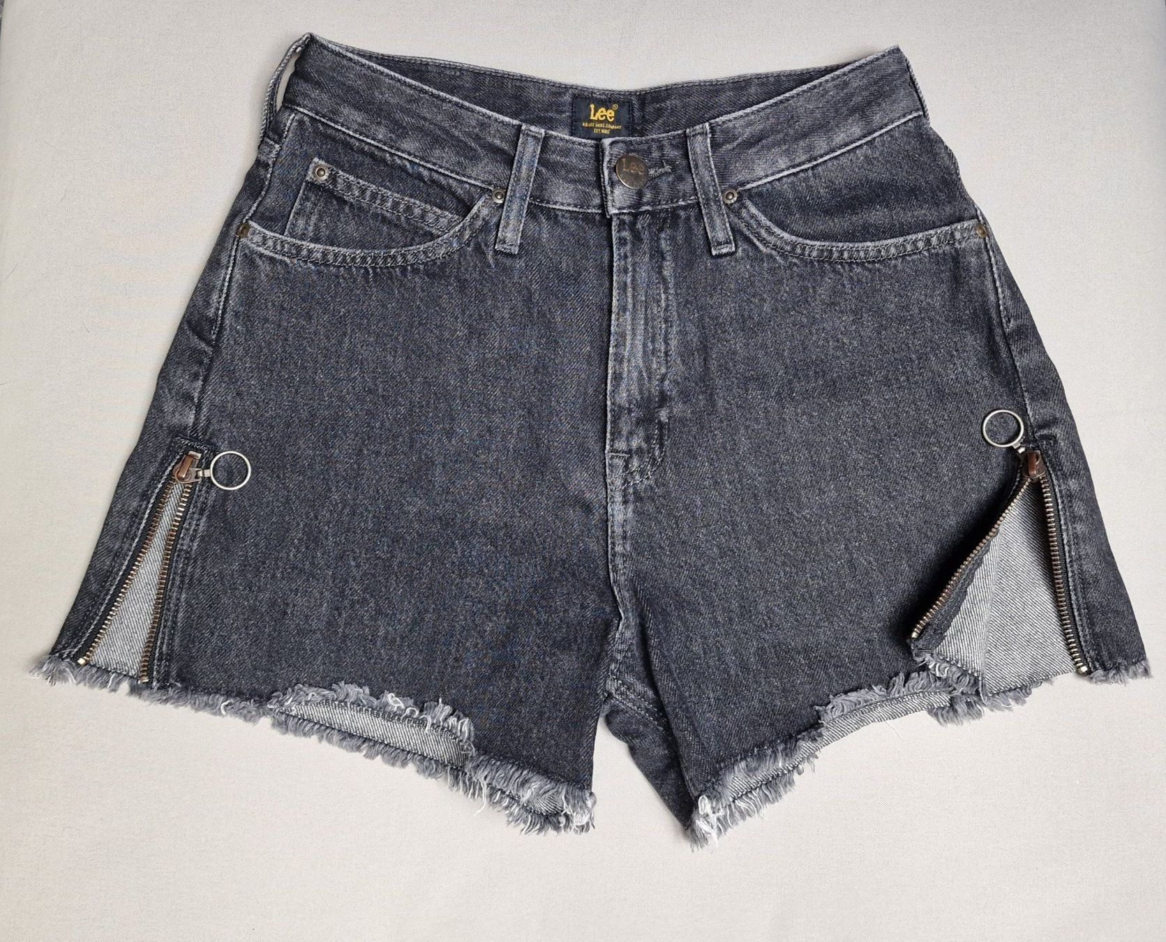 Lee Jeans: MOM SHORTS LEE – Usato da Oberbipp venduto da Meaw13 1