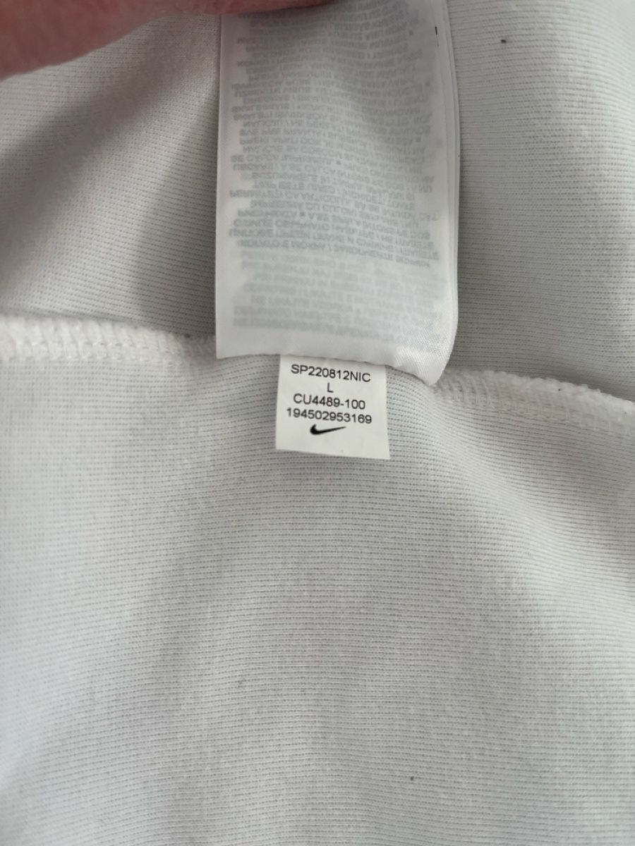 Nike Jacken: Jaquette Nike blanche – Neu (gemäss Beschreibung) aus Mont-sur-Lausanne von Pioutch 4