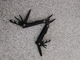 Multitool schwarz neuwertig