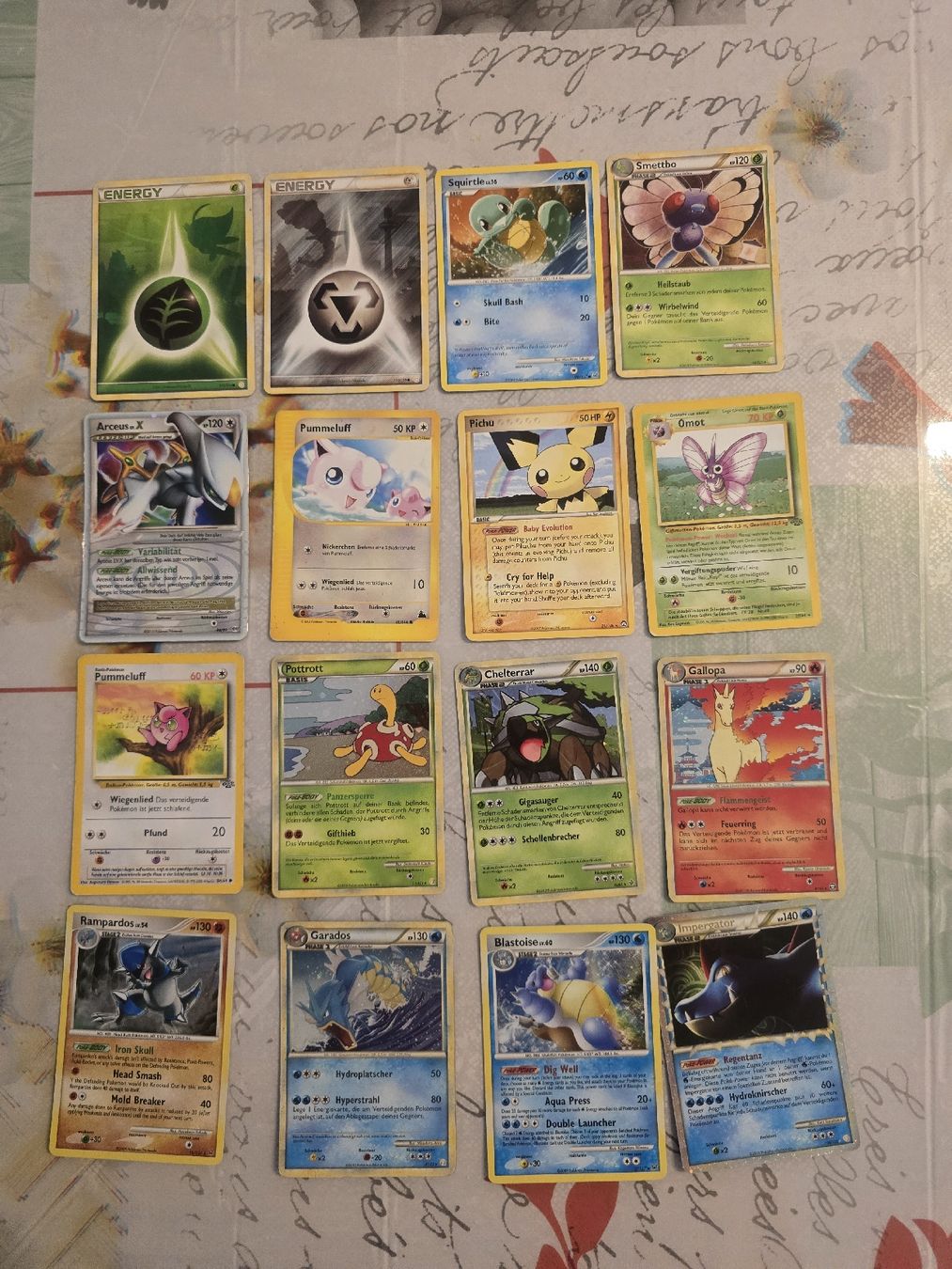 Pokémon Cartes à collectionner: Pokemon Karten – D'occasion à Schmitten FR par Laura6