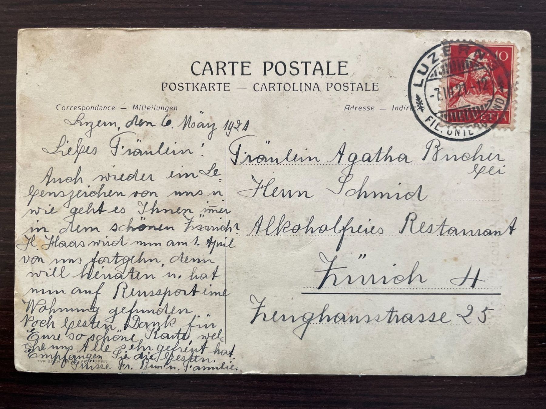 Cartoline postali: LUZERN Hotel Krone, Weinmarkt, Brunnen, 2 Ansichtskarten – Usato da Wald ZH venduto da TLILEF 2