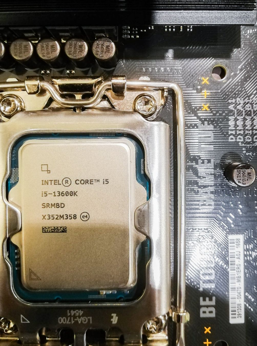 Intel PC: Intel i5 13600K + ASUS B760-Plus WiFi D5 - Bundle – Usato da Locarno venduto da fun_qm8g 1