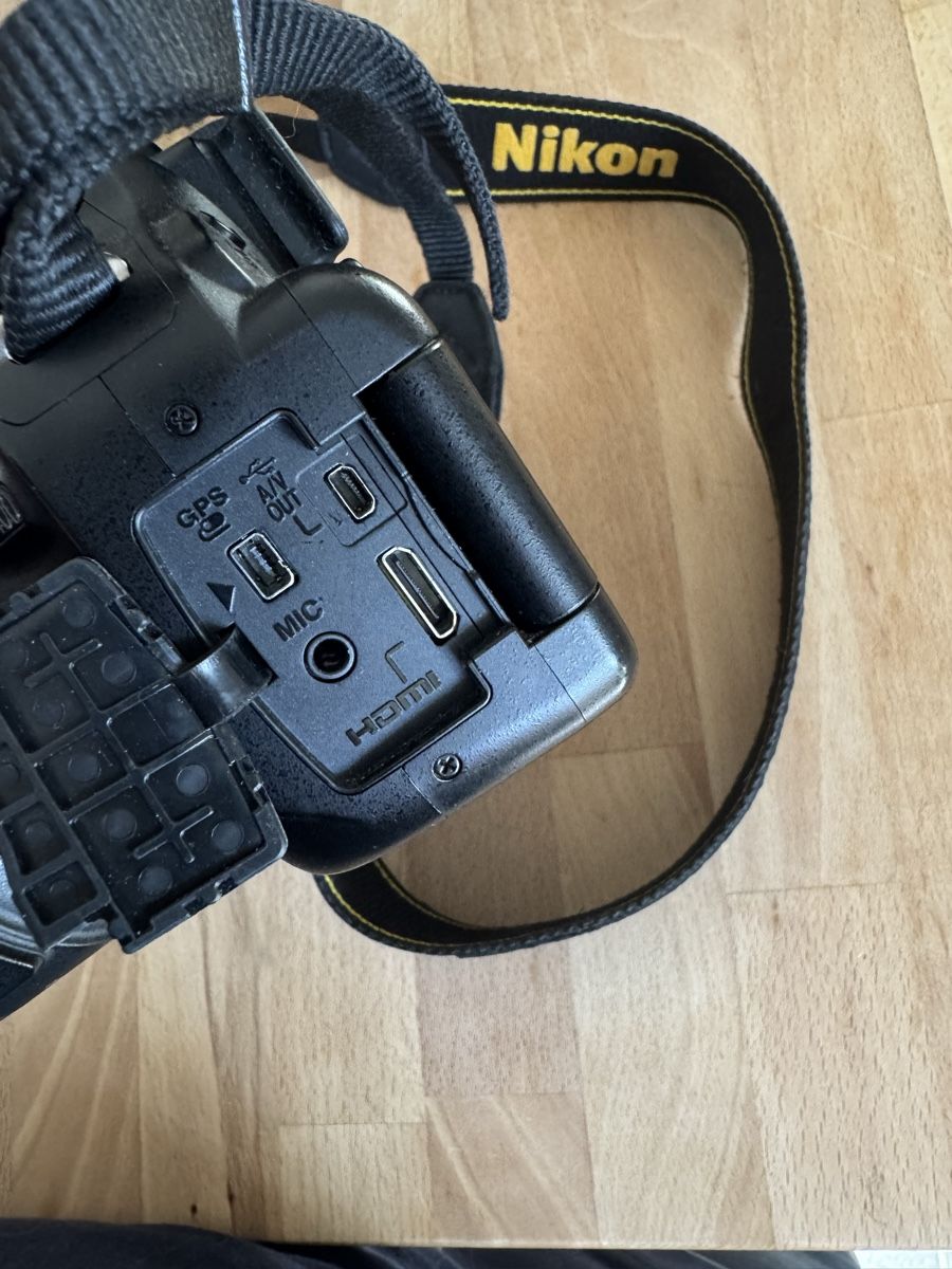 Nikon Fotocamera: Nikon D5100 – Usato da Studen BE venduto da Nimesay14 2
