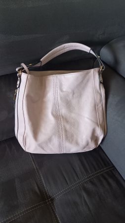 Sac cuir couleur mauve/lilas voir photos 5 et 6