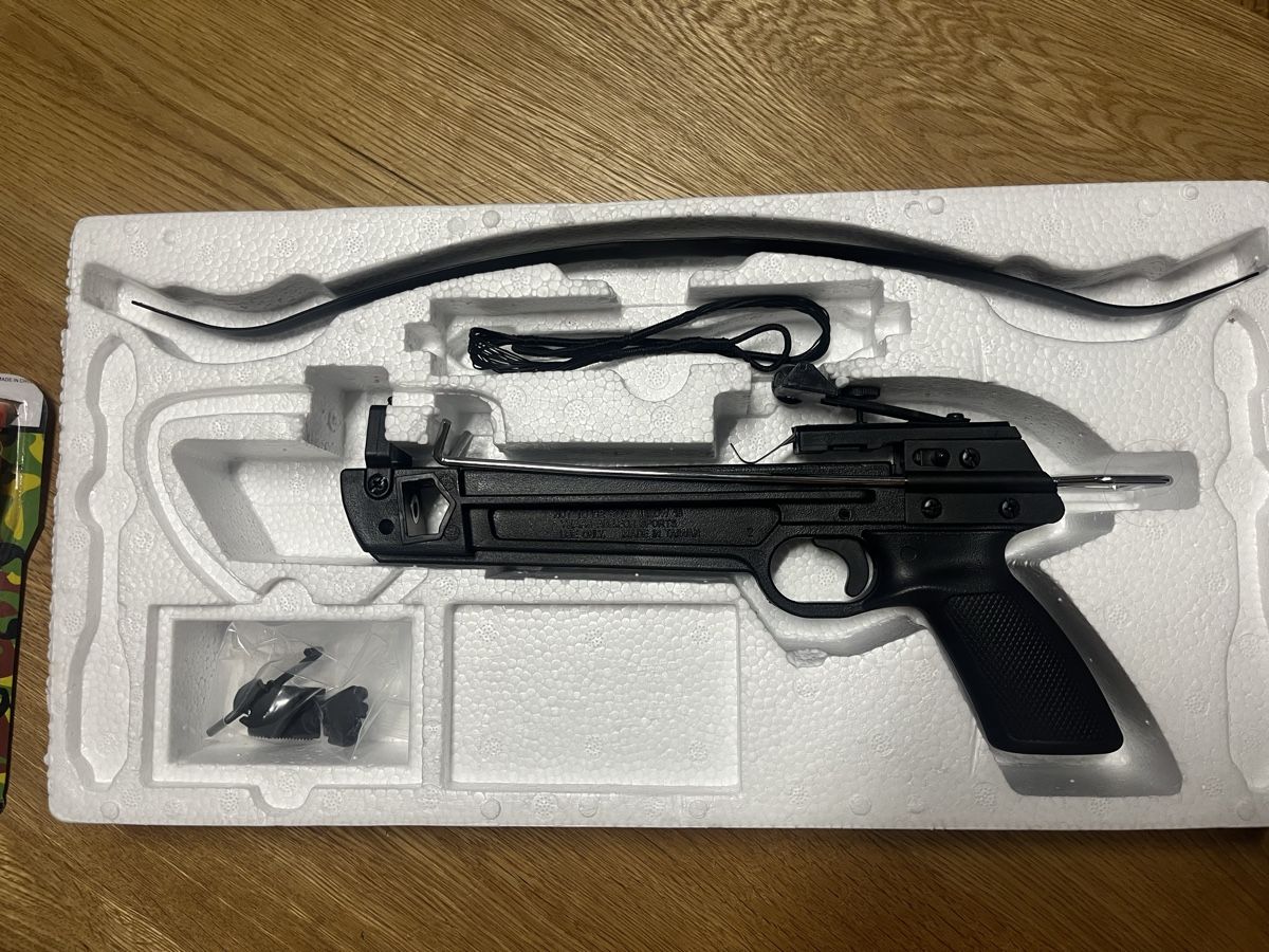 Jouets: Pistolen Armbrust 50 LBS – D'occasion à Thundorf par meli_meli 3