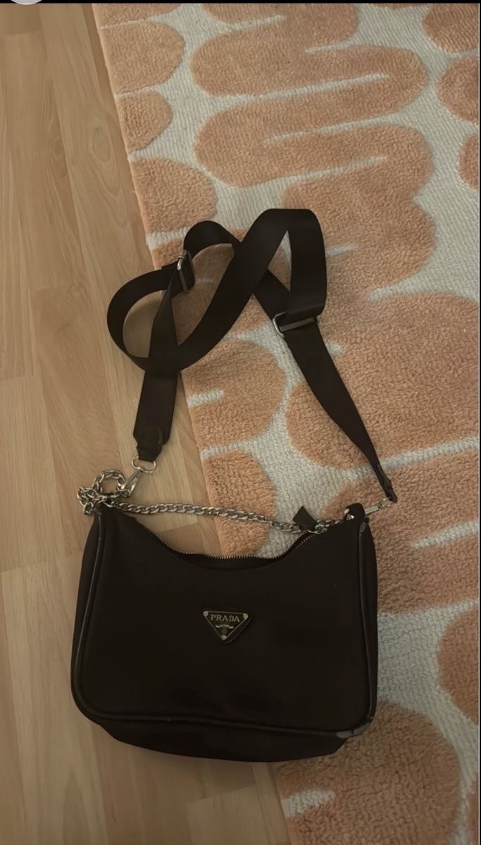 Sacs femmes: Schultertasche Nylon schwarz – D'occasion à Bern par cocoshkaaaa 2