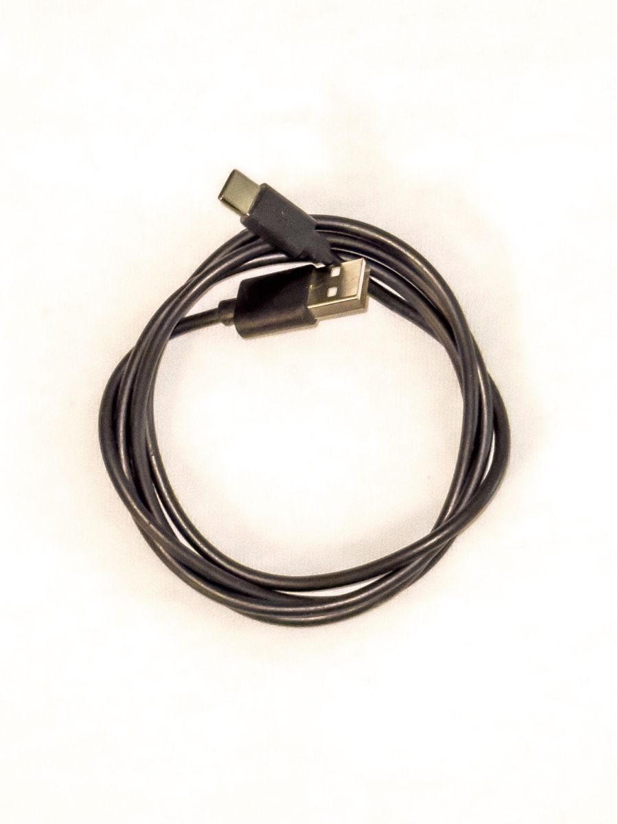 Kabel: USB A zu USB C Kabel Schwarz – Gebraucht aus Luzern von robinstutz