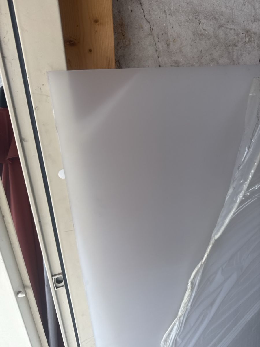 Piatti di portata: Plexiglas  – Usato da Langnau i. E. venduto da Acrjl 1