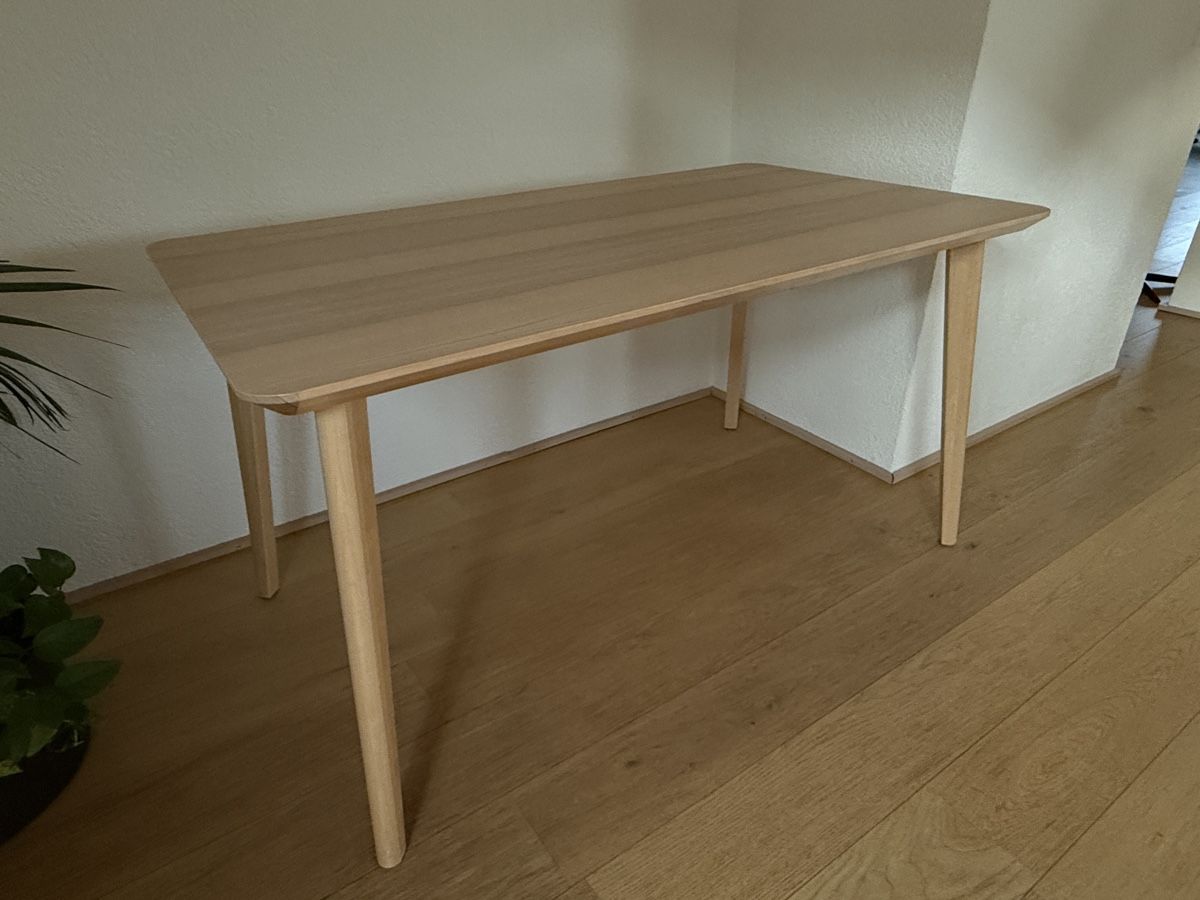 Tables: Lisabo Tisch IKEA – D'occasion à Oberentfelden par mpg_yq6t