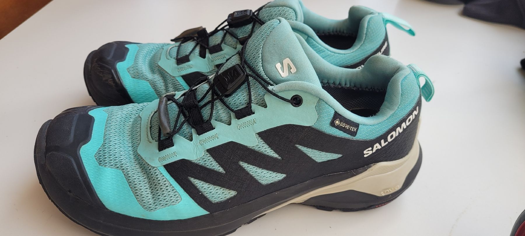 Damenschuhe: Salomon Schuhe Gore-tex – Gebraucht aus Dintikon von kaki-7