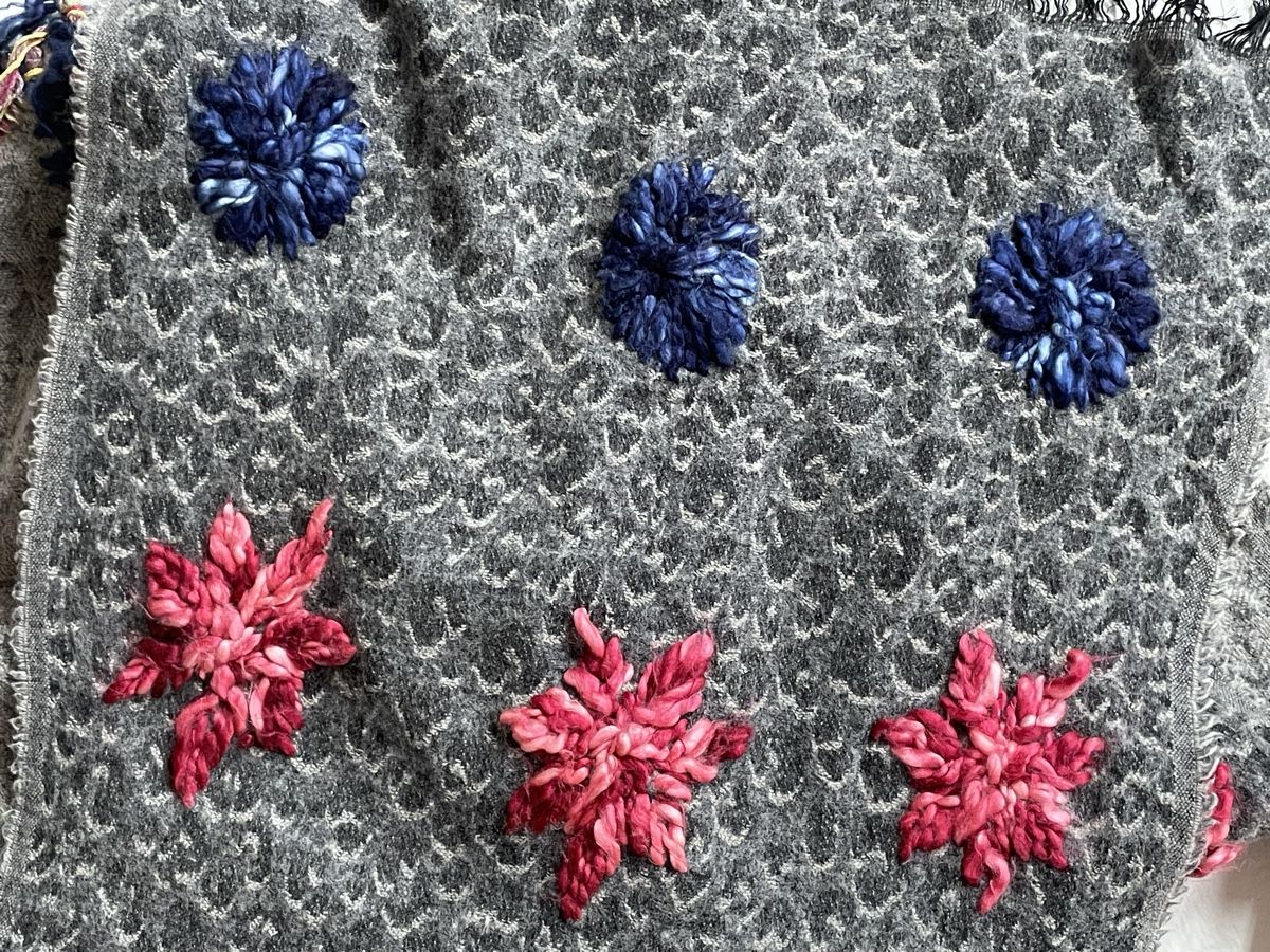 Foulard & Sciarpe: Schal aus 100 % Wolle CACHET – Usato da Biel/Bienne venduto da ilariareda 5