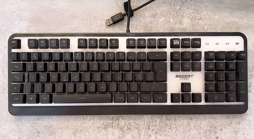 Tastiere: Tastiera PC Roccat Magma – Usato da Massagno venduto da mohair65