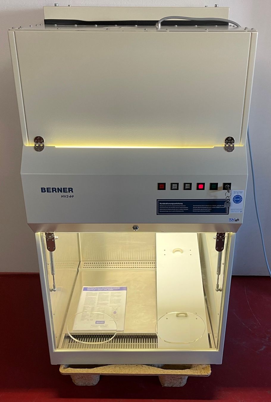 Accessori da laboratorio: Berner HV-69 – Usato da Niederdorf venduto da LeptonAG_Labor