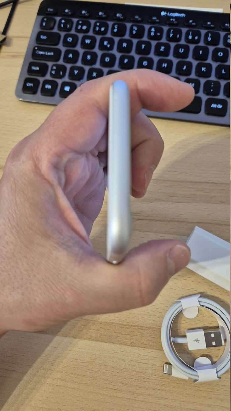 Apple Handys / Smartphones: iPhone 8 256GB Silver 3008 mit neuem Akku – Gebraucht aus Münchenbuchsee von MV_Solutions 6