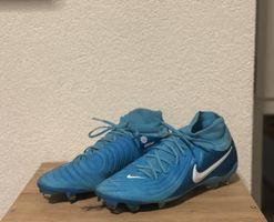 Nike PHANTOM