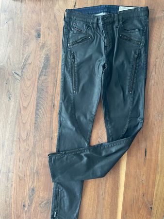 Diesel Skinzee Super Slim, beschichtete Jeans, W29/32