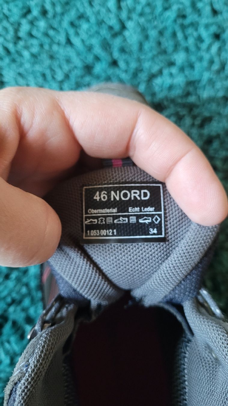 46 Nord Herrenschuhe: 46 Nord Wanderschuhe, Gr. 34 – Gebraucht aus Warth von aussieaussie 3