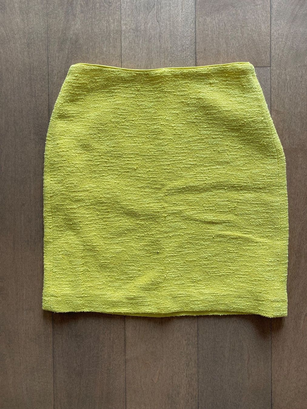 Esprit Gonne: ESPRIT - gelber Bouclé-Rock – Usato da Meilen venduto da kleisi01