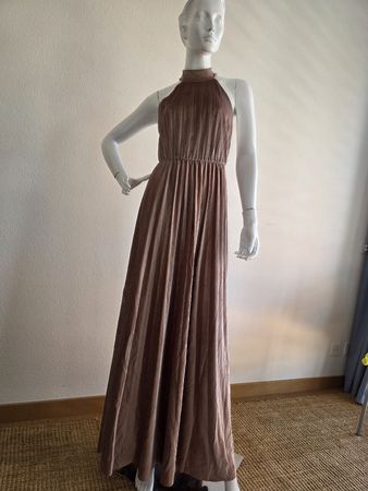 Abito lungo elegante color rosa cipria 