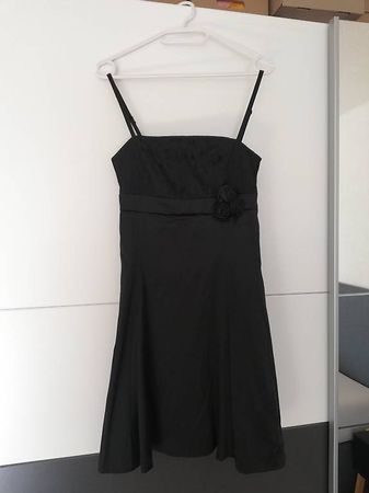 Elegantes schwarzes Kleid XS mit Blume