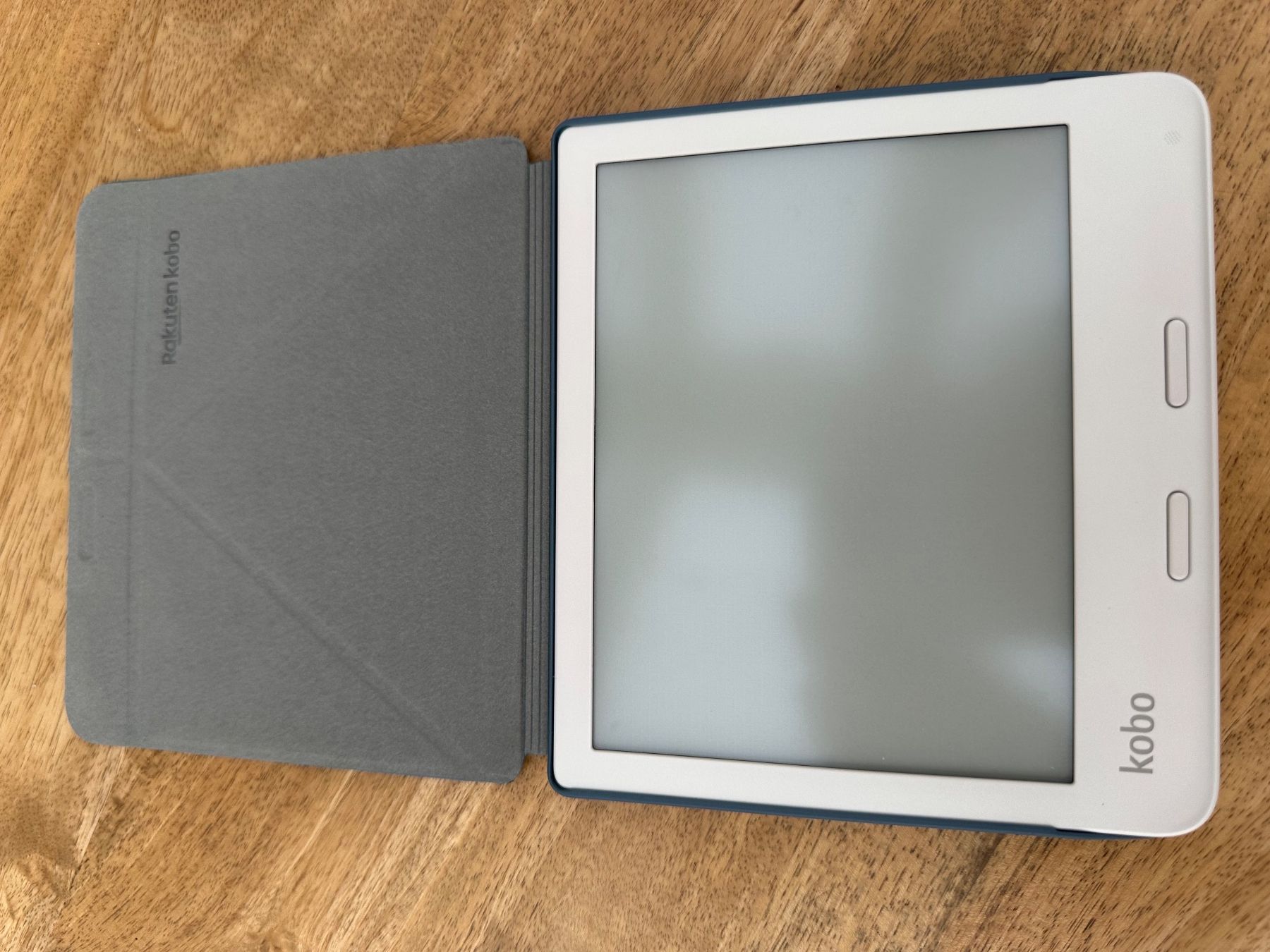Kobo Tablet PC: E-Reader Rakuten Kobo Libra 2, weiss, 7 ", 32GB – Gebraucht aus Zürich von mat_m9ps 2