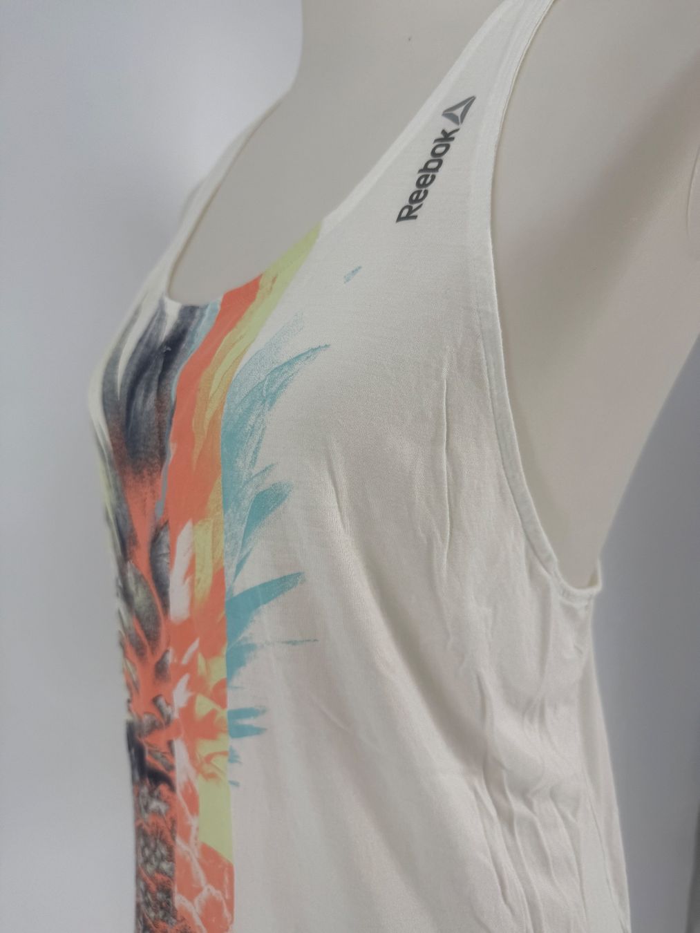 Reebok Tops: Reebok Tank Top Gr. M – Gebraucht aus Auenstein von moin. 2
