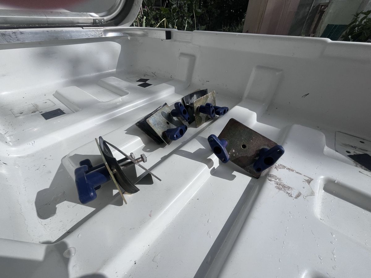 Box da tetto: Dachbox TOPBOX – Usato da Münsingen venduto da kuenz7 3